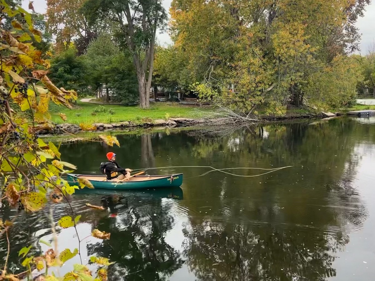 canoe-esquif-adirondack-action-1-c